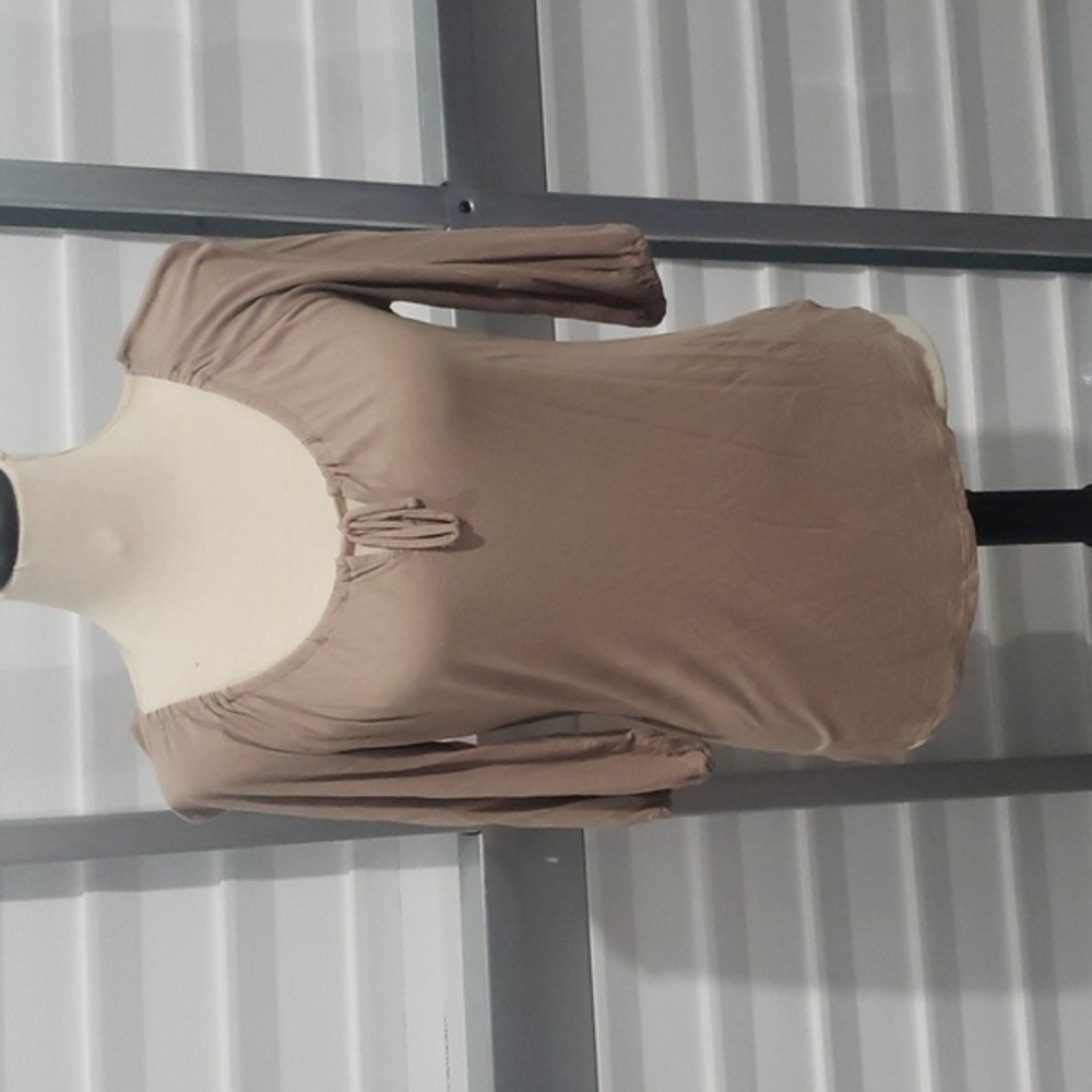 Old navy brand blouse size Medium